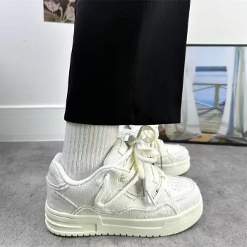 Fawn Miri Anti Slip And Wear Resistant Breathable Low Top Skateboard Shoes Women's White