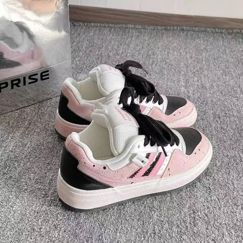 Fawn Miri Coverage Slip Resistant And Abrasion Resistant Low Top Skateboard Shoes Women's Gradient Black Pink-3