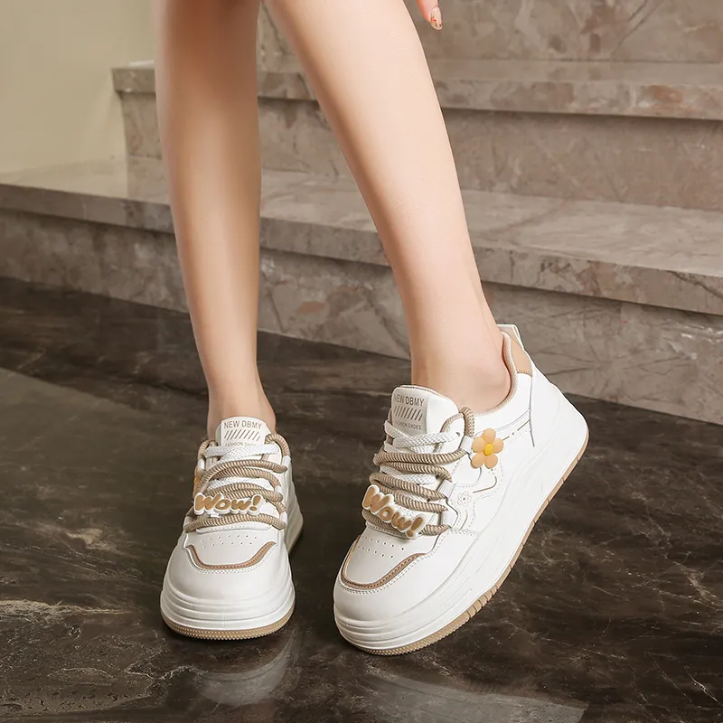 Fawn Miri Coverage Slip Resistant And Abrasion Resistant Low Top Skateboard Shoes Women's-10