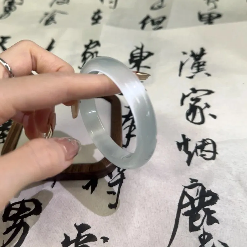 MUGONGZI Glass Cat Eye Bangles Women's-3