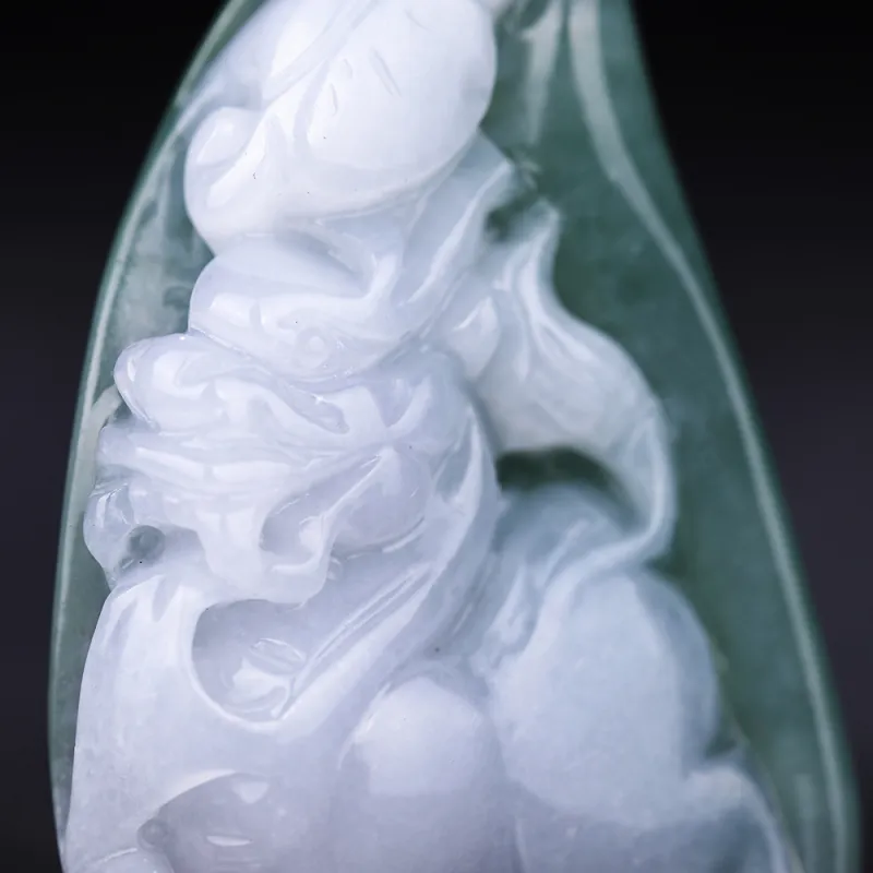 Liu Jinfu Glutinous Jade Jadeite Necklaces Unisex-3