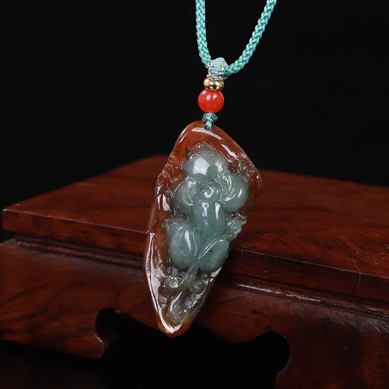 Liu Jinfu Glutinous Jade Jadeite Necklaces Unisex-4
