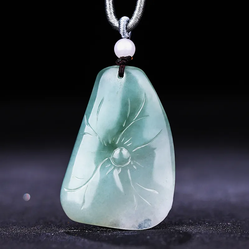 Liu Jinfu Glutinous Jade Jadeite Necklaces Unisex-6