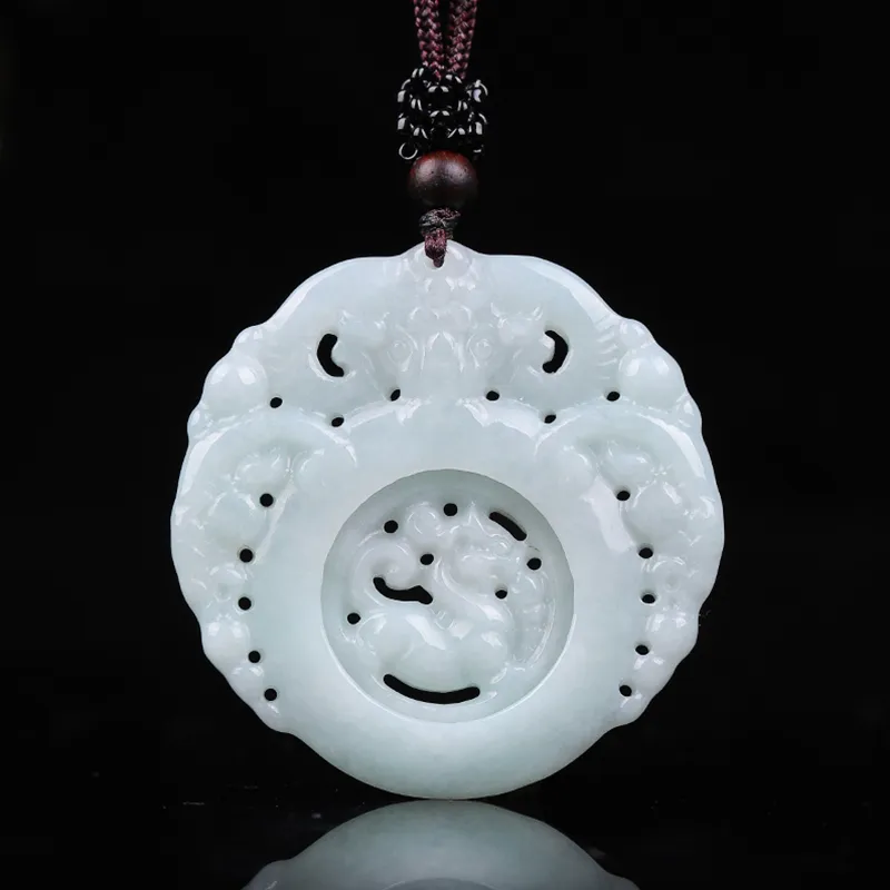 Liu Jinfu Glutinous Jade Jadeite Necklaces Unisex-2