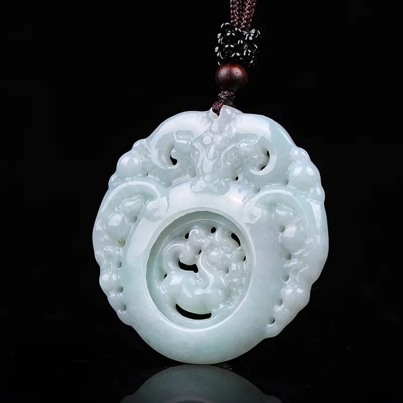 Liu Jinfu Glutinous Jade Jadeite Necklaces Unisex-4