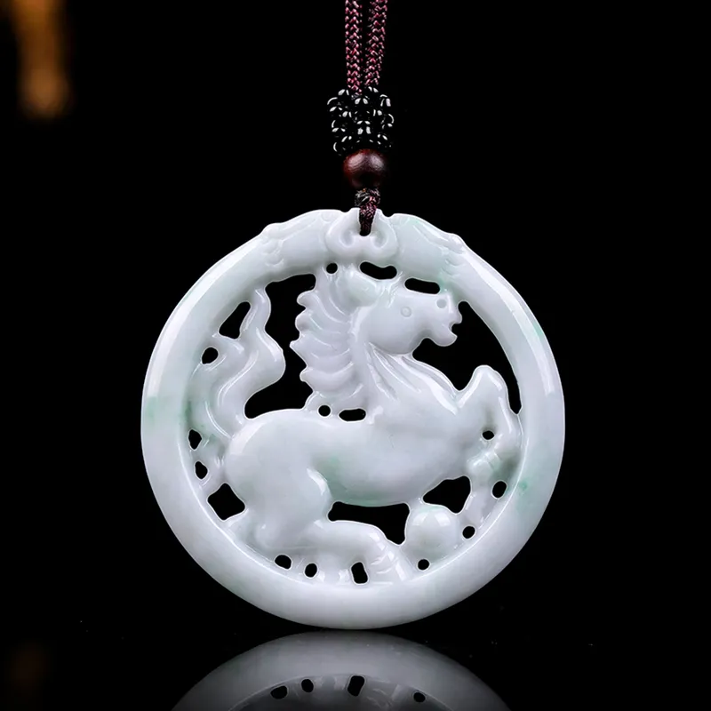 Liu Jinfu Glutinous Jade Jadeite Necklaces Unisex-1