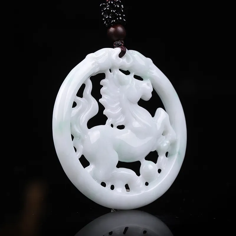 Liu Jinfu Glutinous Jade Jadeite Necklaces Unisex-3