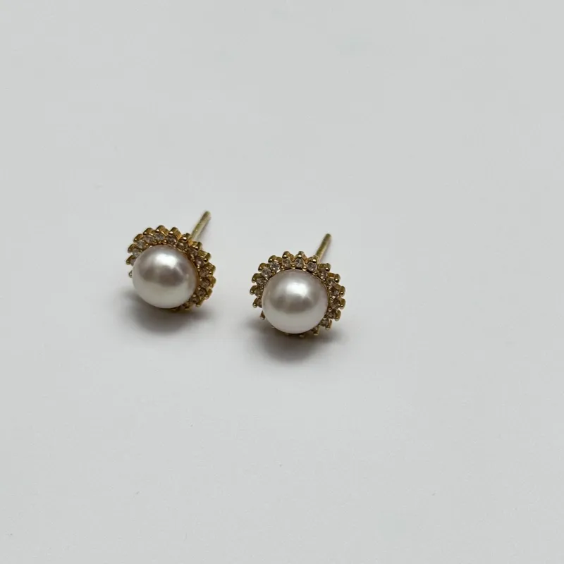 SANWUBALUOKE Freshwater Pearl Stud Earrings Women's-3