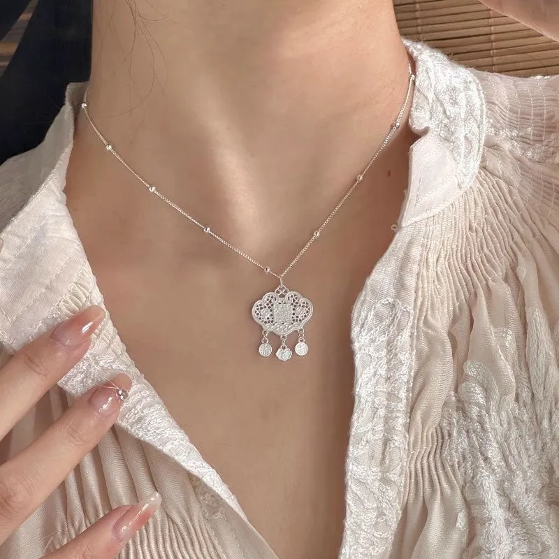 BKBU 990 Foot Silver Necklaces Women's White-6
