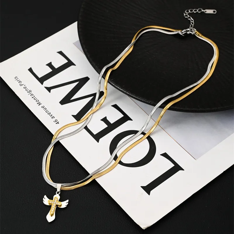 BKBU Titanium Steel Necklaces Unisex Gold/White-2