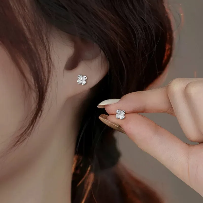 BKBU 999 Fine Silver Stud Earrings Unisex-4