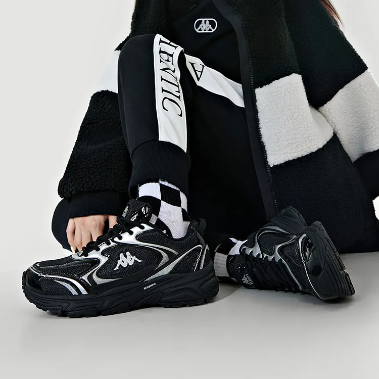Kappa Low Top Chunky Sneakers Unisex Black-9