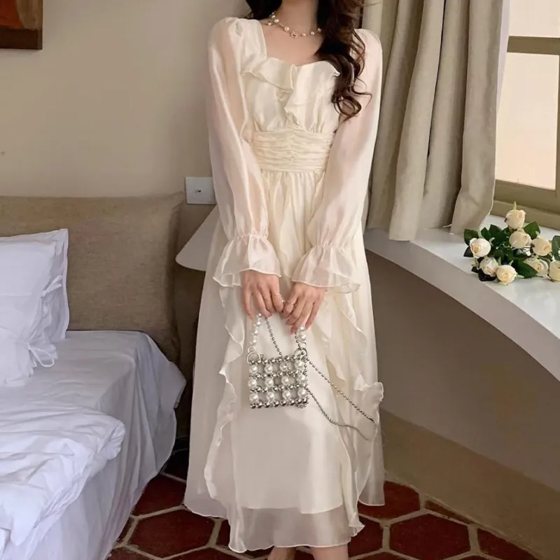 Lookinto Long Sleeved Dresses Women's Apricot White-3