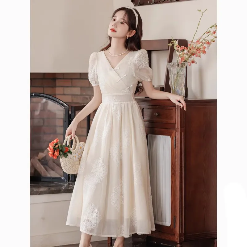 Lookinto Short Sleeved Dresses Women's Apricot-3