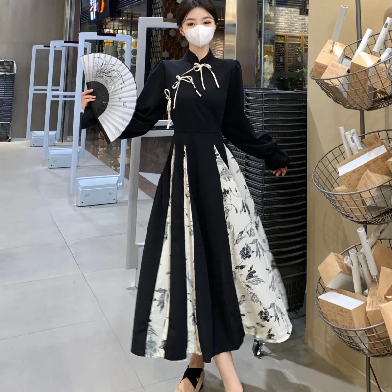 Lookinto Long Sleeved Dress Women's Black-6