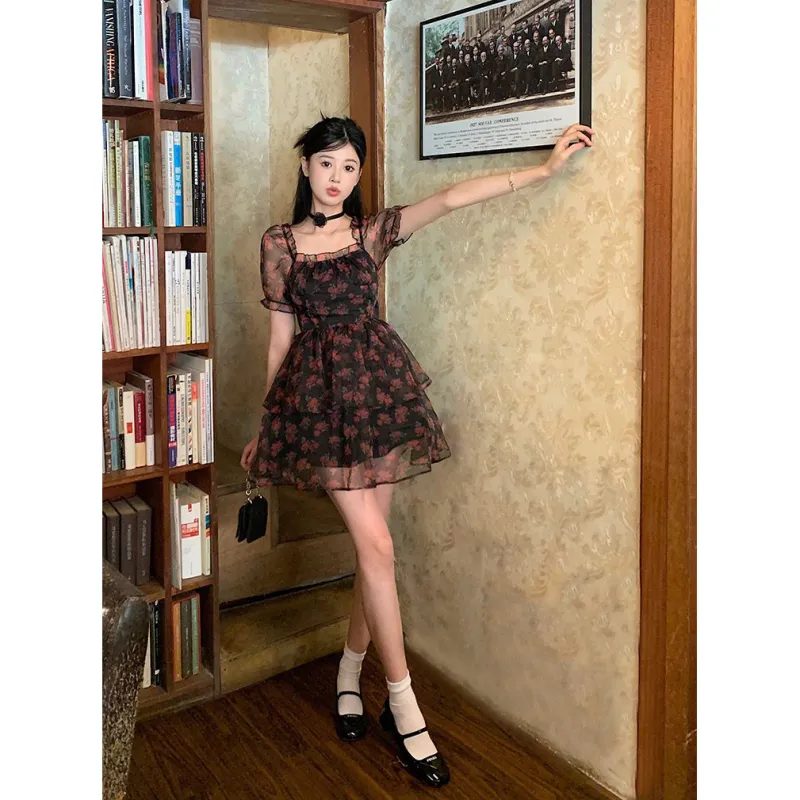 Lookinto Short Sleeved Dress Women's-2