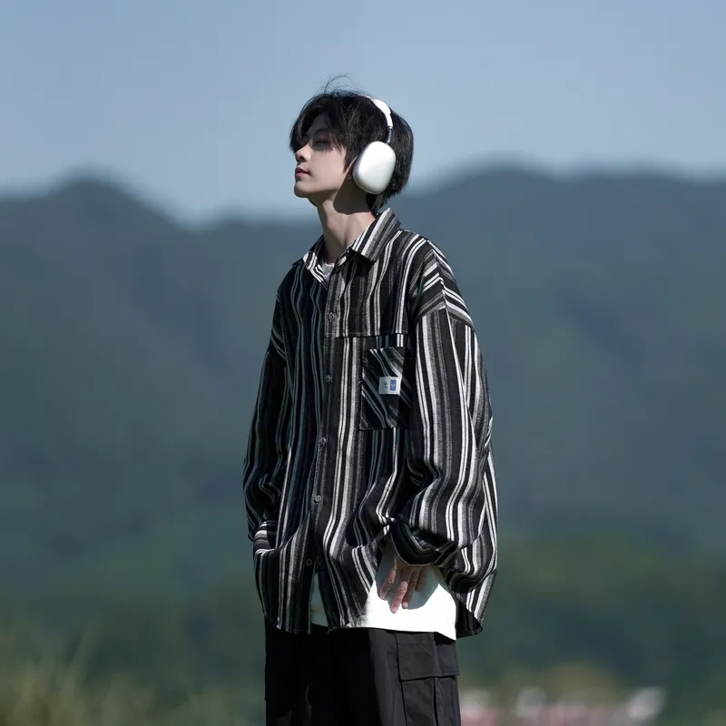 MARK WAFFLE Shirts Unisex-7