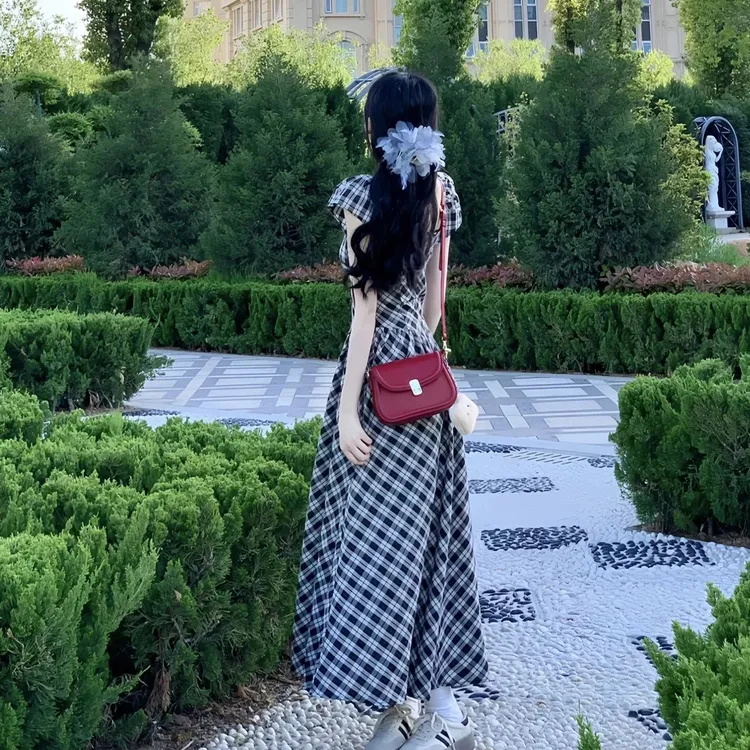 EIDM Short Sleeved Dresses Women's Gray Black Plaid-3