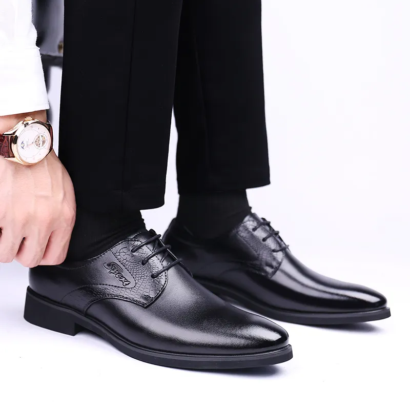 Bindu Dress Shoes Men Low Top Black-4