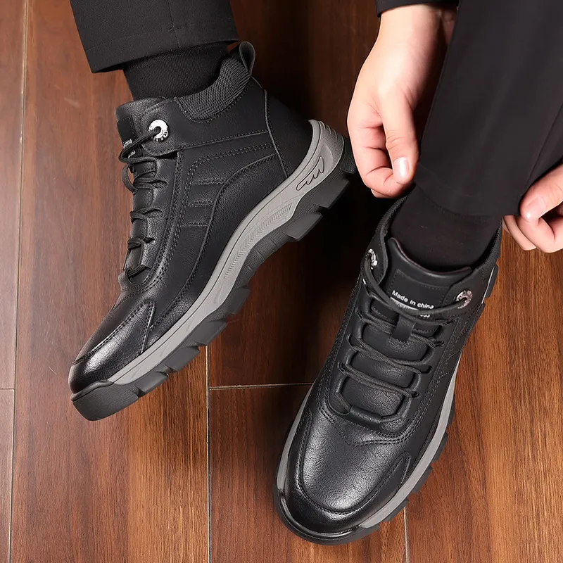 Bindu Abrasion Resistant Mid Top Casual Shoes Men's Black-1
