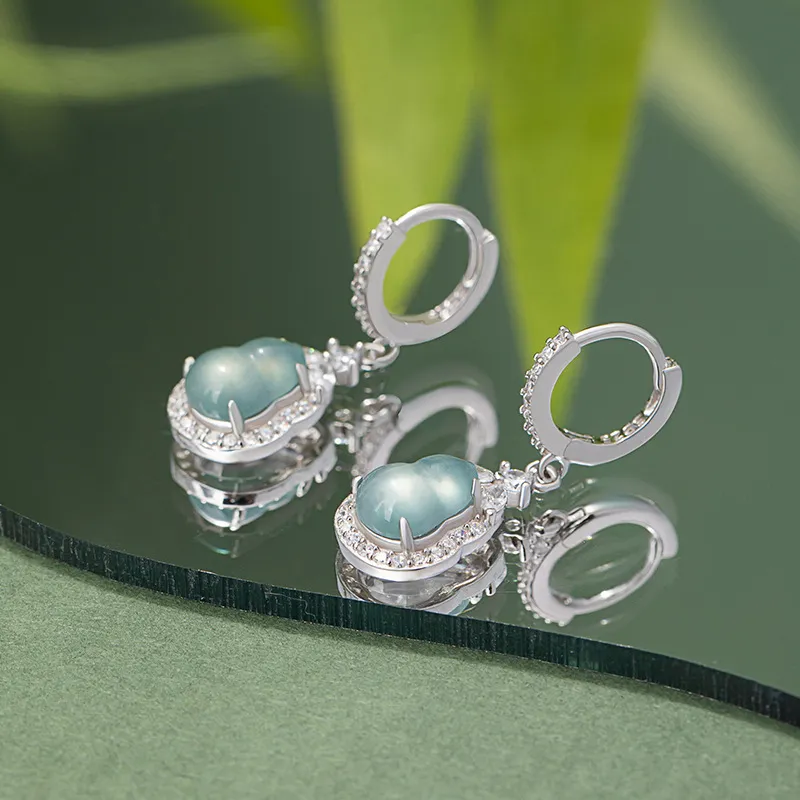 DAISY BEAUTY Glutinous Jade Jadeite Earrings Women's-1