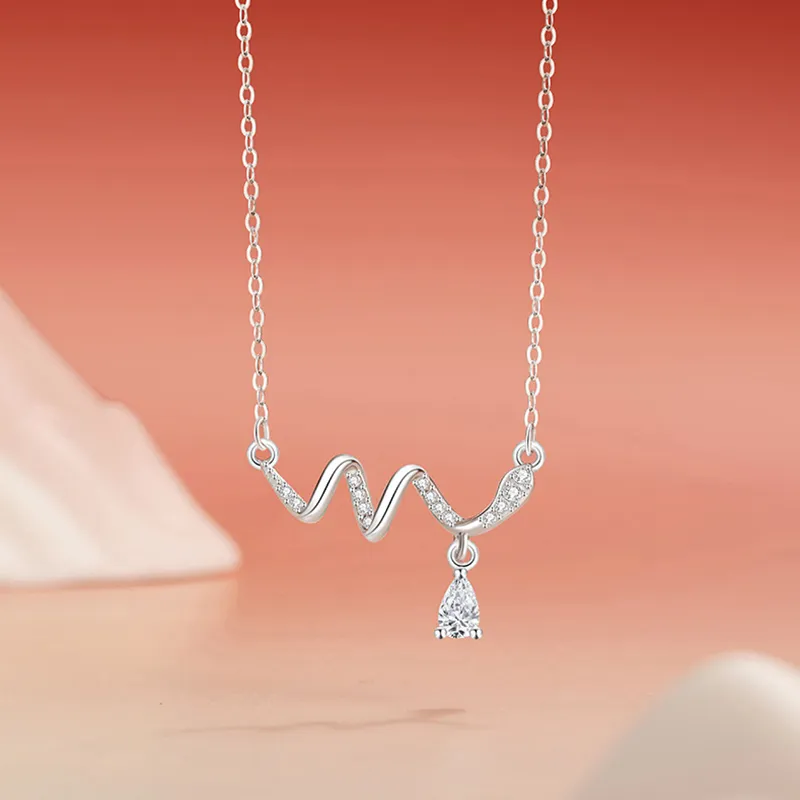 DAISY BEAUTY S925 Silver Necklaces Women's-1