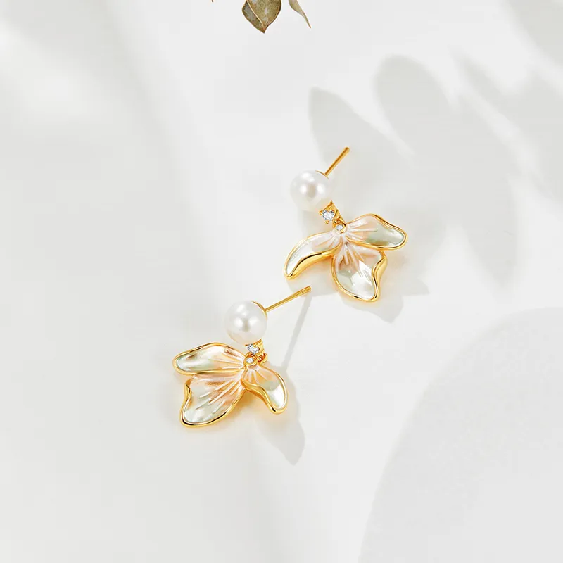 DAISY BEAUTY Pearl Earrings Women's-1