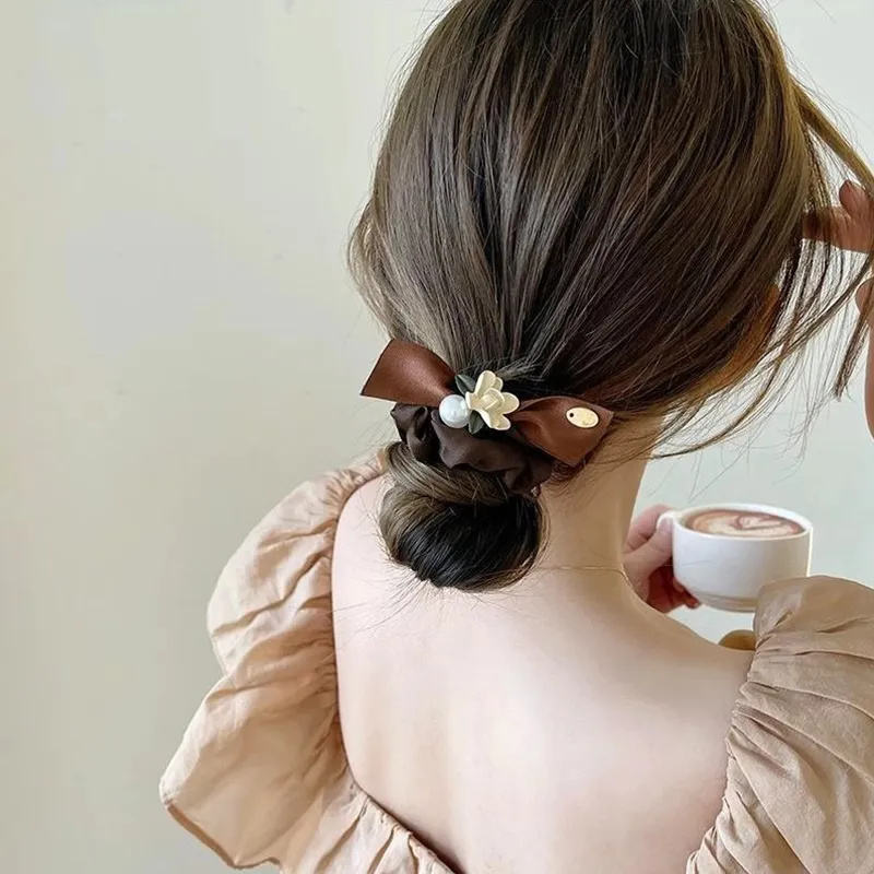 DAISY BEAUTY Silk Yarn Hair Tie Women's-10
