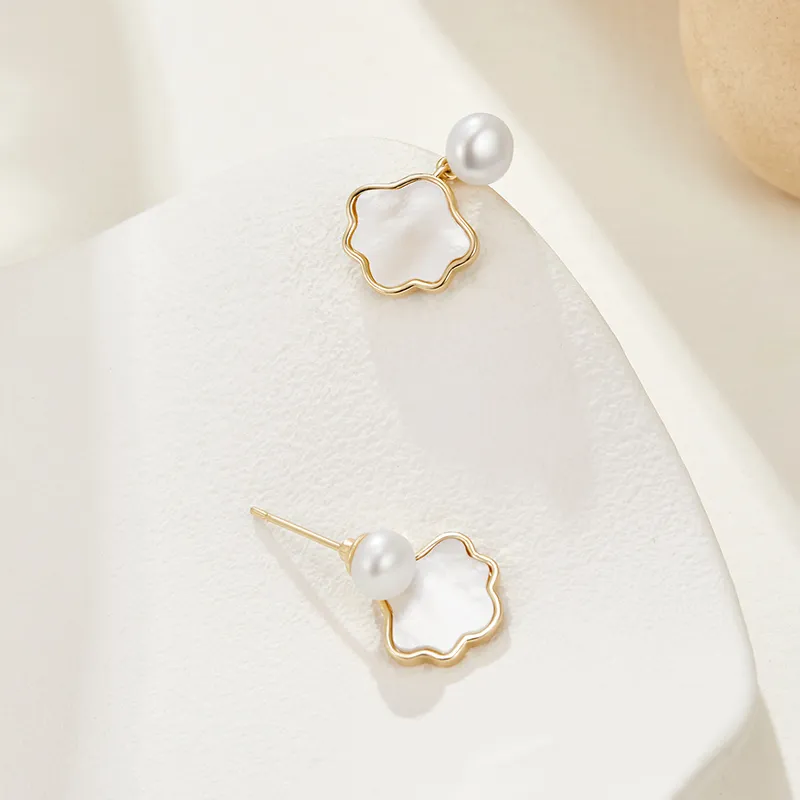 DAISY BEAUTY Silver Stud Earrings Women's-4