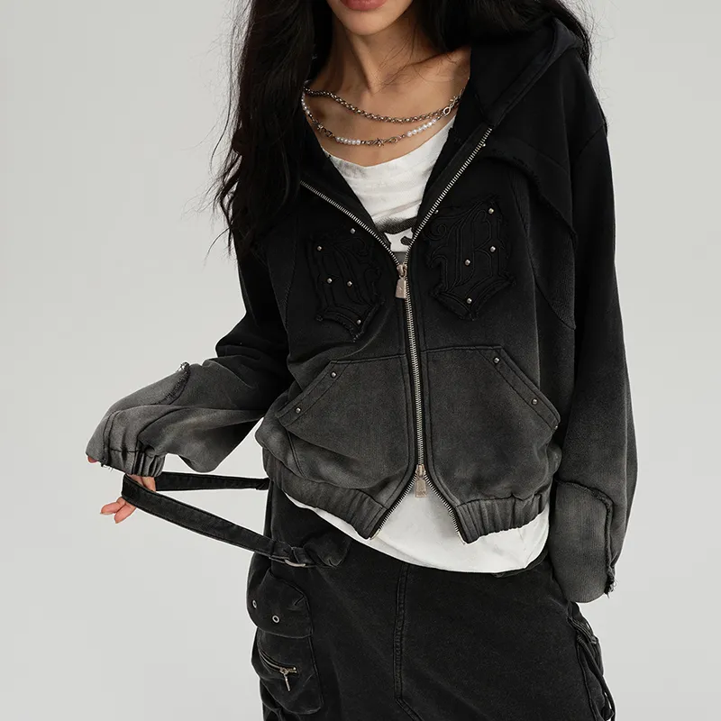 BE ALL KABUTO Sweatshirt Women's Black-2