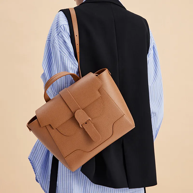 SENREVE Cow Leather Backpack Medium Size Women's Chestnut Brown-4