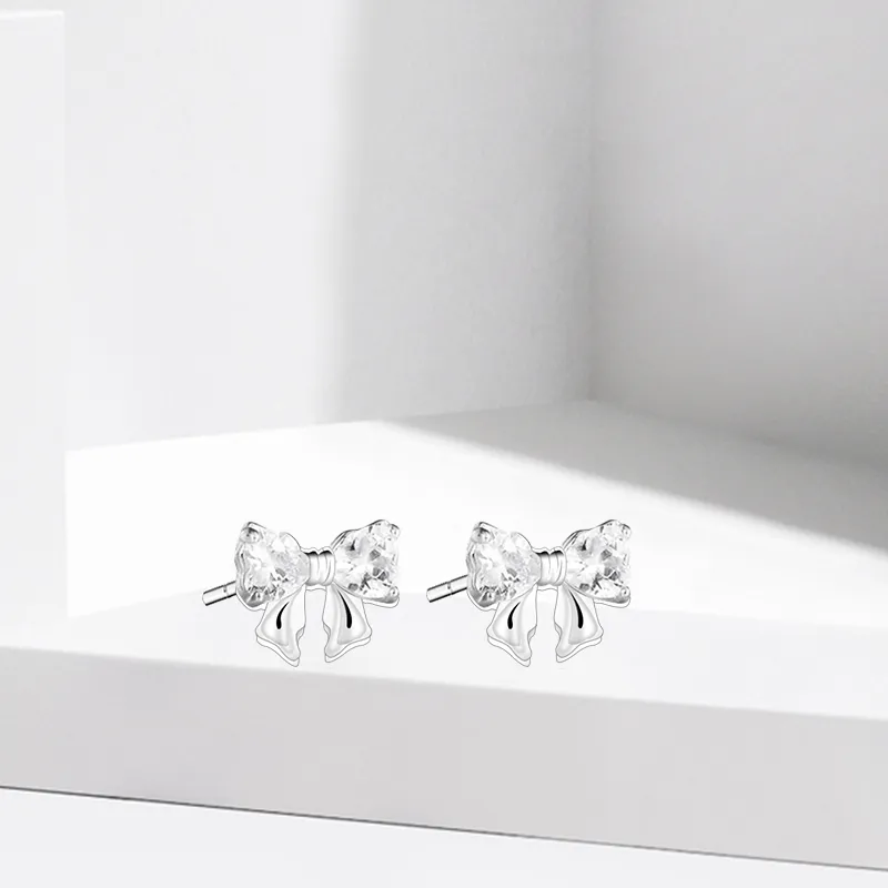 VEZA Alloy Stud Earrings Unisex-1