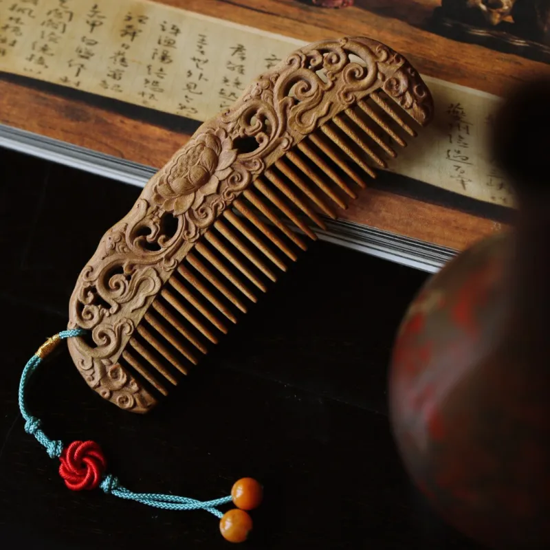 FANGYUANXIAOFU Phoebe Zhennan Wooden Comb Women's-1