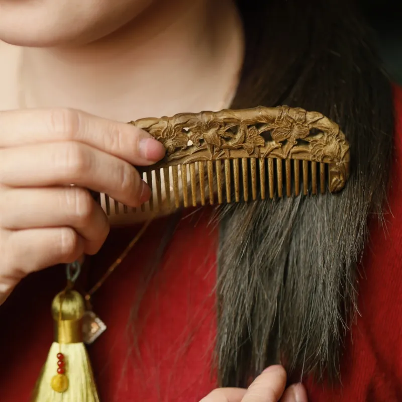 FANGYUANXIAOFU Phoebe Zhennan Wooden Comb Women's-7