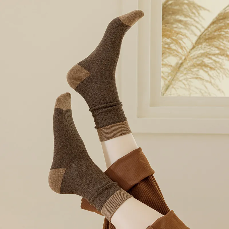 YINSHILIANGPIN Mid Calf Socks Women's 5 Pack-3