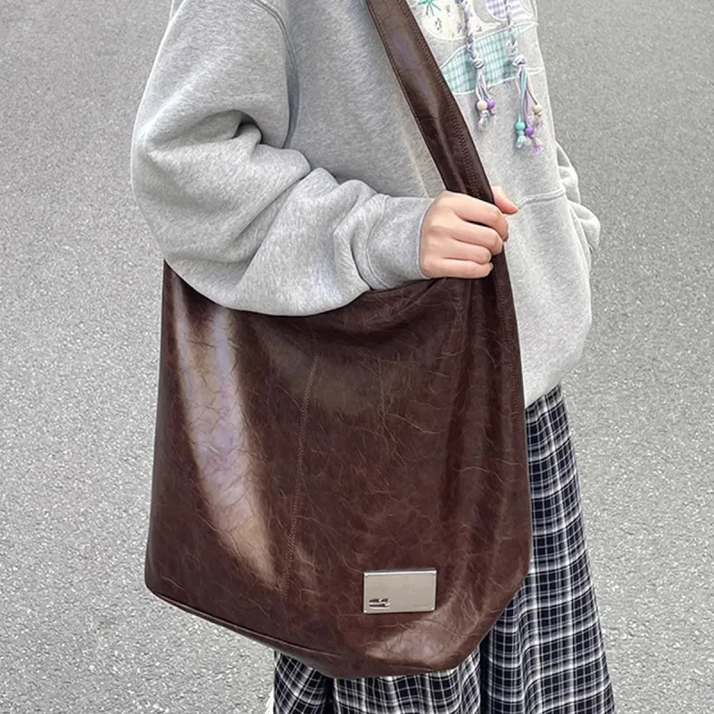 Crying Center PU Shoulder Bag Medium Large Unisex Brown/Red/Black-3
