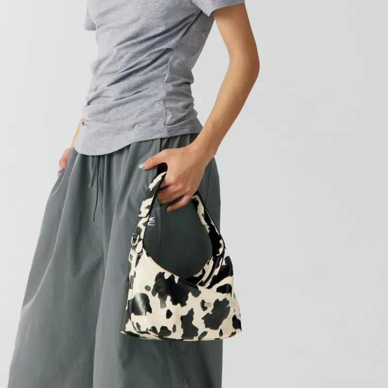 Crying Center PU Handbag, Shoulder Bag Medium Size Women's Cow Pattern-5