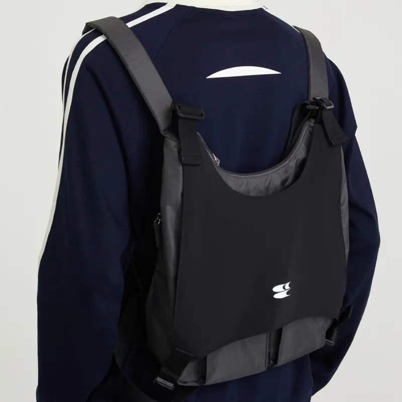 Crying Center Fabric Backpack Regular Unisex Black Gray-4
