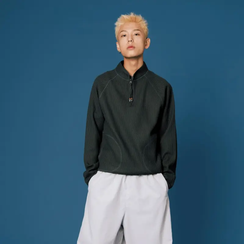 Crying Center Sweatshirt Unisex-7