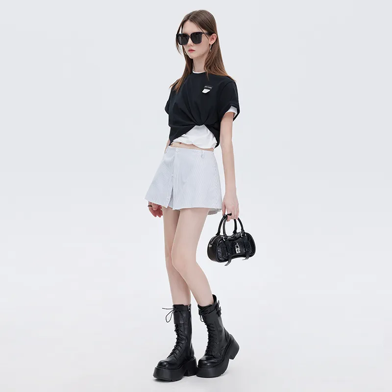 SOON FLOWER Casual Shorts Women's Black White Stripes-5