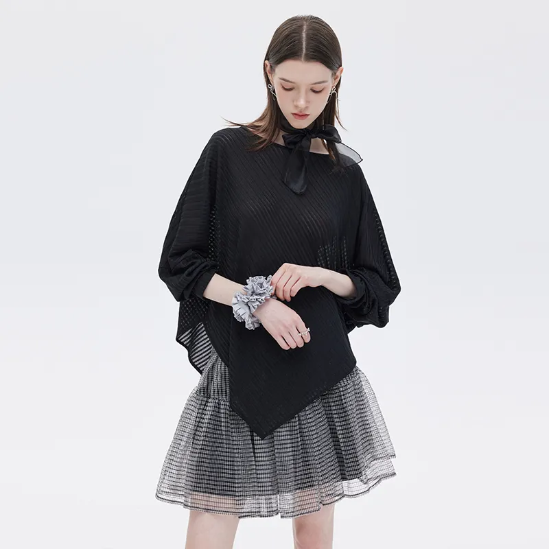 SOON FLOWER Batwing Sleeve T Shirt Women's Mysterious Black-4
