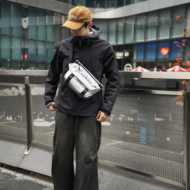 GOBLIN SHARKS 1759 PU Sling Bag Unisex Silver/Black-2