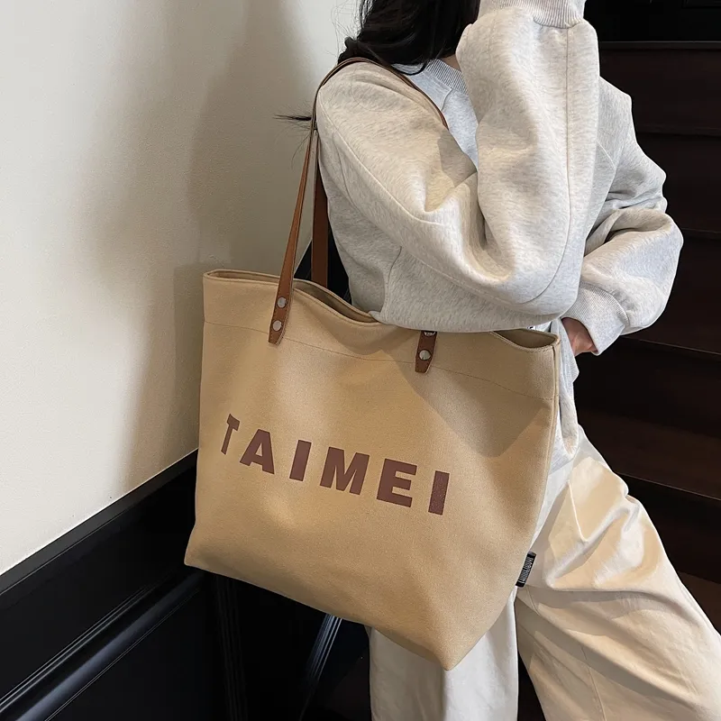 GOBLIN SHARKS 1759 Canvas Shoulder Bag Unisex White/Khaki/Black-10