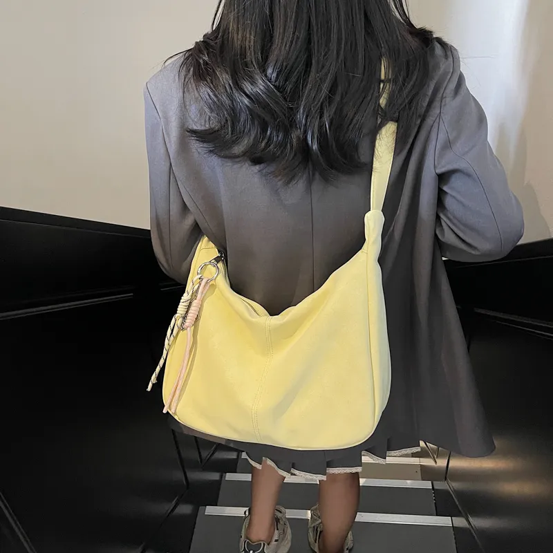 GOBLIN SHARKS 1759 PU Shoulder Bag Crossbody Bag Regular Women's Ecru/Black/Blue/Yellow/Pink-22