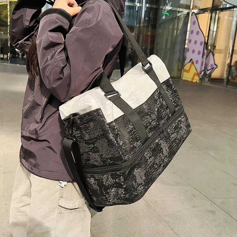 GOBLIN SHARKS 1759 Composite Cloth Travel Bag Unisex Multicolor-1