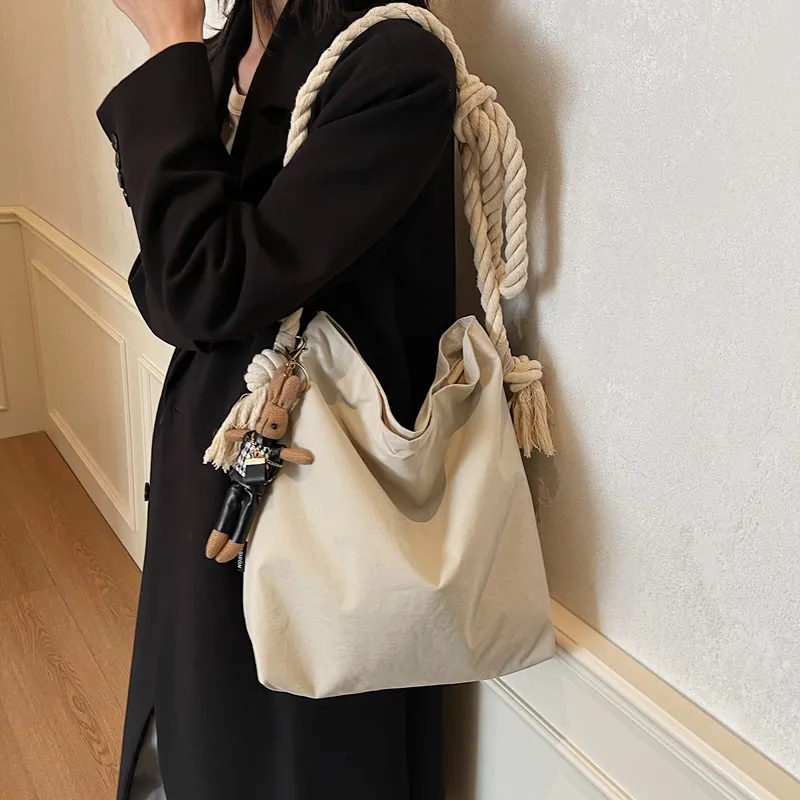 GOBLIN SHARKS 1759 Fabric Shoulder Bag Regular Women's Ecru/Khaki/Black-4