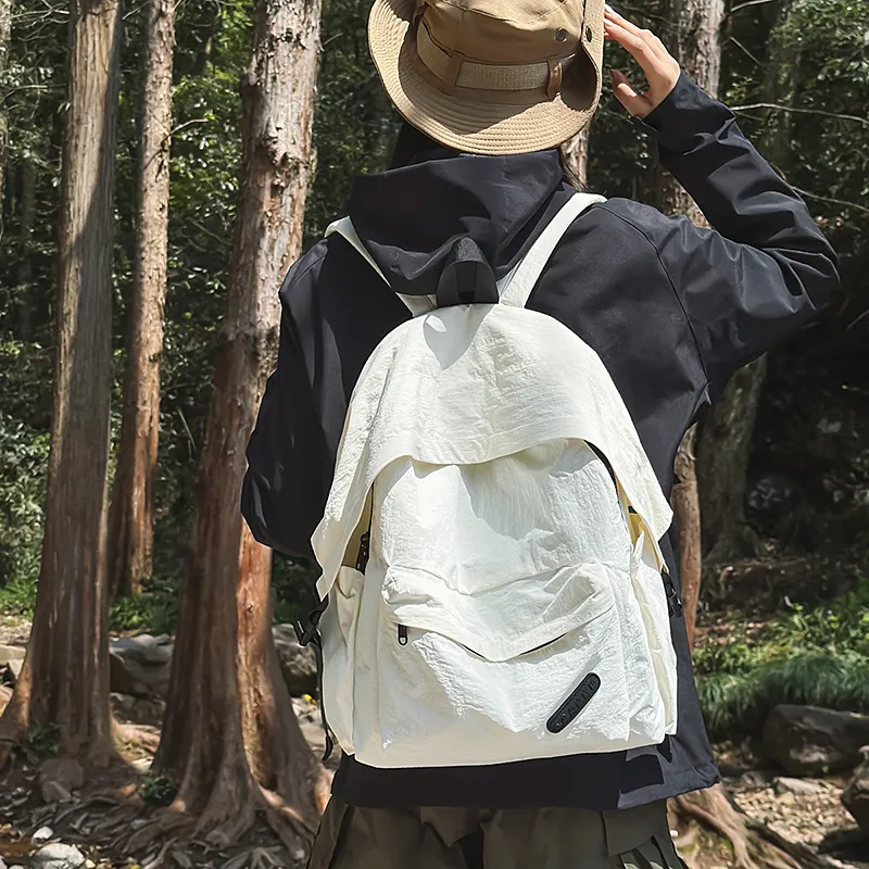 GOBLIN SHARKS 1759 Nylon Backpack Tubas Unisex White/Black/Green/Red-3