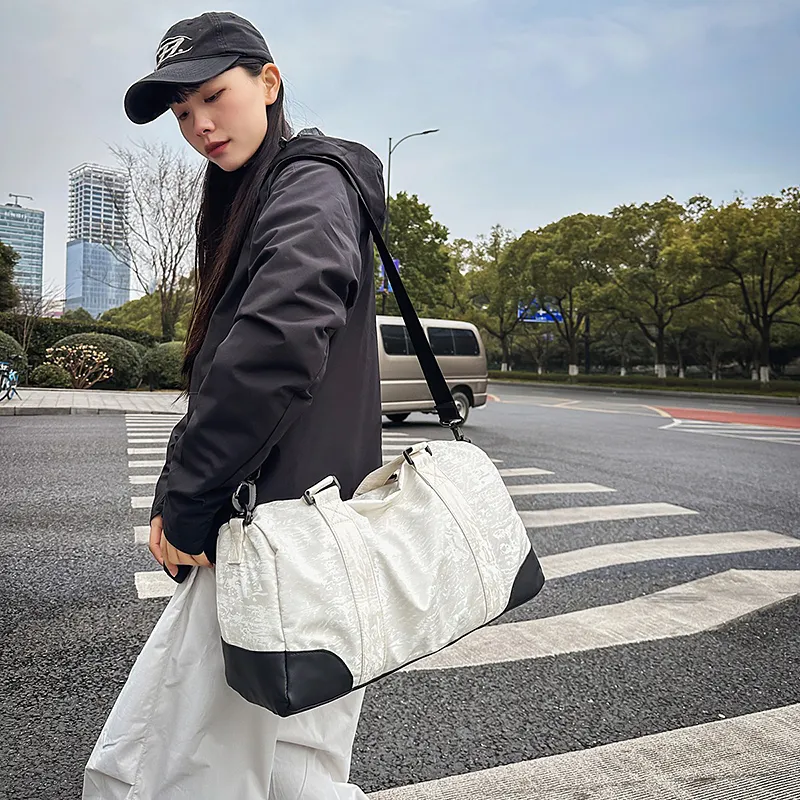 GOBLIN SHARKS 1759 Composite Cloth Travel Bag 40L Multicolor-1