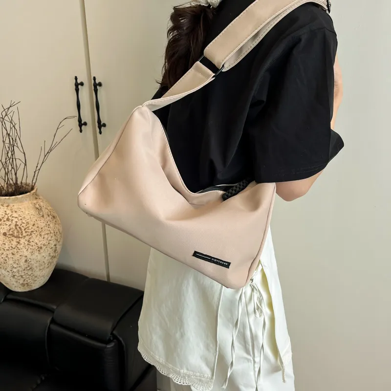 GOBLIN SHARKS 1759 Nylon Shoulder Bag Regular Unisex Multicolor-7