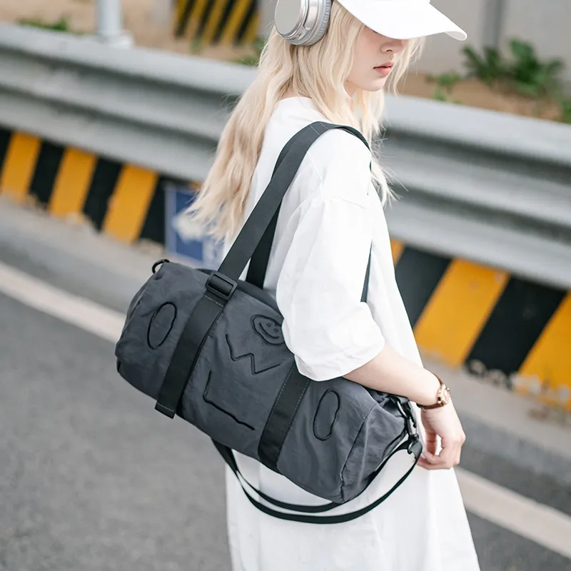 GOBLIN SHARKS 1759 Nylon Backpack One Shoulder Portable Crossbody Bag Travel Bag 25L Unisex Black/Green-4